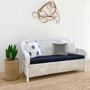 Sofas Malawi Classic sofa - Available in multiple sizes and colours
